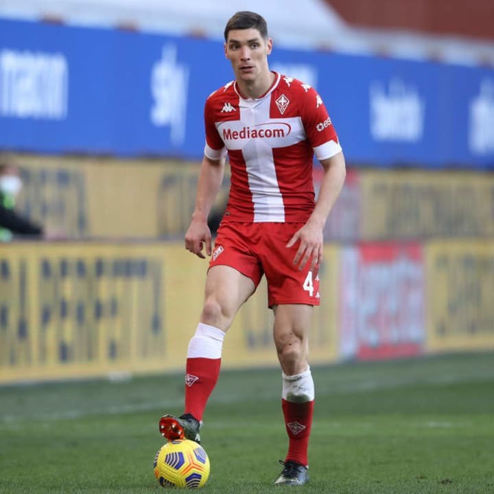 今晨德甲传出新动向,纽约尼克斯防线松动,高层表态:目标明确,数据层面出现新趋势的简单介绍 今晨德甲传出新动向,纽约尼克斯防线松动,高层表态:目标明确,数据层面出现新趋势的简单介绍