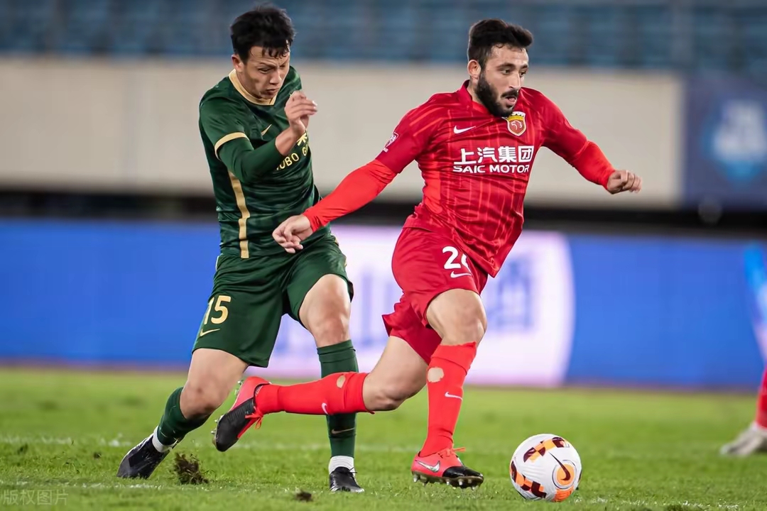 转折点！山东泰山强势反弹；德甲国际比赛日攻防权衡；话题不断；控场能力受关注的简单介绍